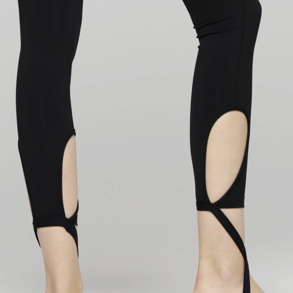 DEVI ANKLE CROPS 2.0, BLACK - Picture 5 of 5